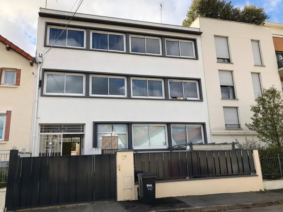 Escale-Marne Fr - 102 - Free Parking - Free Luggage Storage - All Equipped - Linen Included - Washing Machine - 10Mn Walk Metro 8 - Rer A - Panoramic View - From 1 To 4 Guests Майсонс-Алфорт Екстериор снимка