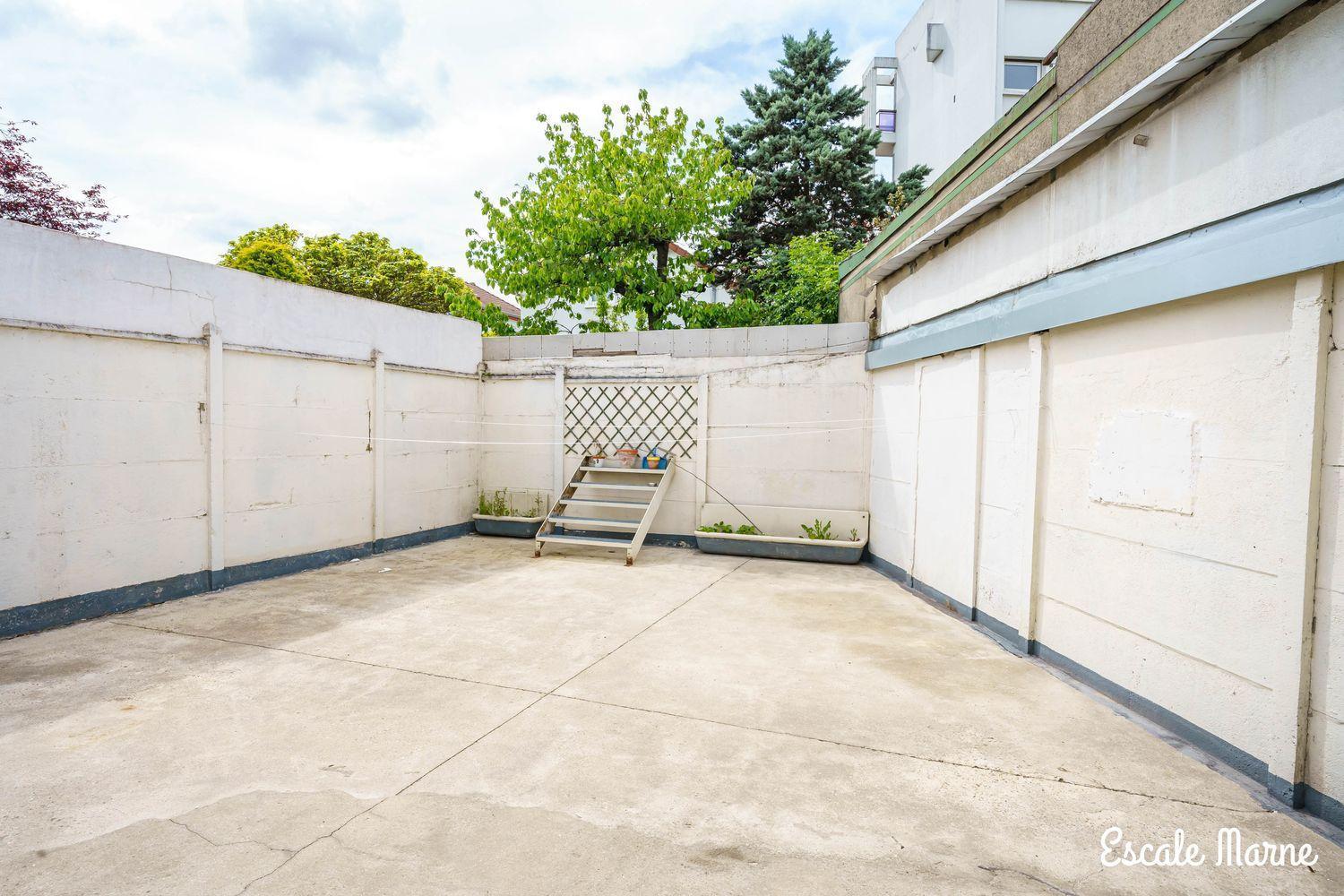 Escale-Marne Fr - 102 - Free Parking - Free Luggage Storage - All Equipped - Linen Included - Washing Machine - 10Mn Walk Metro 8 - Rer A - Panoramic View - From 1 To 4 Guests Майсонс-Алфорт Екстериор снимка