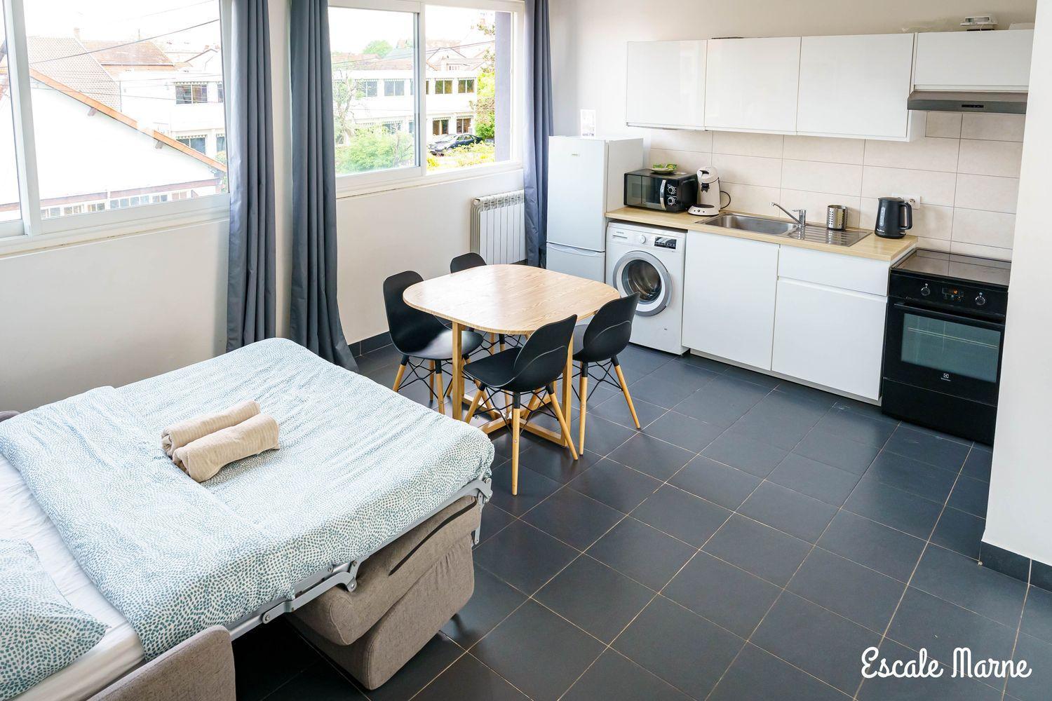 Escale-Marne Fr - 102 - Free Parking - Free Luggage Storage - All Equipped - Linen Included - Washing Machine - 10Mn Walk Metro 8 - Rer A - Panoramic View - From 1 To 4 Guests Майсонс-Алфорт Екстериор снимка