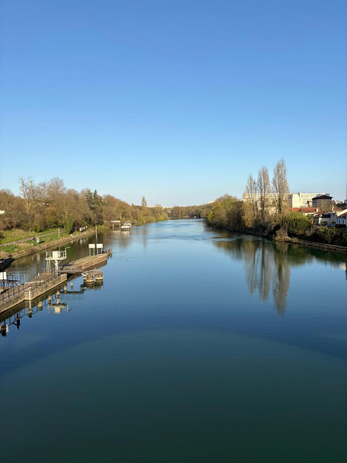 Escale-Marne Fr - 102 - Free Parking - Free Luggage Storage - All Equipped - Linen Included - Washing Machine - 10Mn Walk Metro 8 - Rer A - Panoramic View - From 1 To 4 Guests Майсонс-Алфорт Екстериор снимка